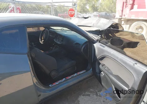 2017 Dodge Challenger Sxt z USA, uszkodzony, nr VIN 2C3CDZAG3HH519086